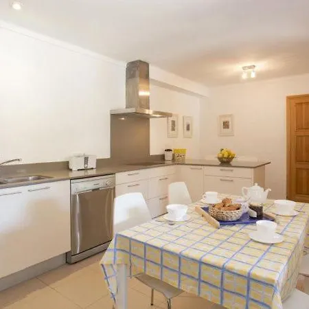 Sleeps 8 With Pool Air Con And Wifi Villa Pollenca