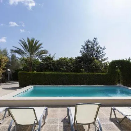 Sleeps 8 With Pool Air Con And Wifi Villa *